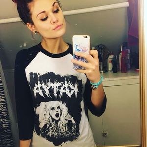 Meet your Posher, Noelle